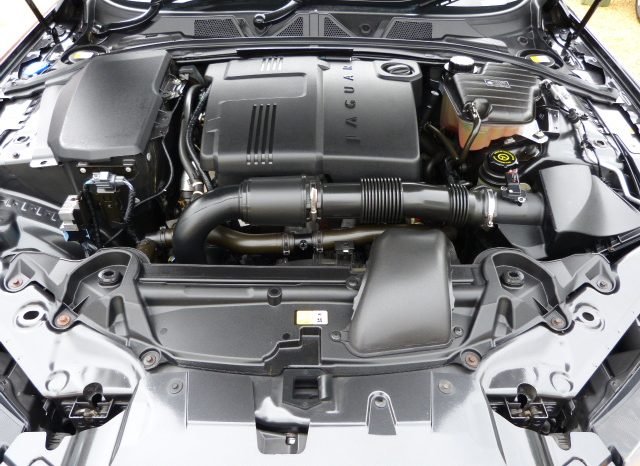 JAGUAR XF 2.2 DIESEL LUXURY – JAGUAR PLUS 1 OWNER – FSH – 24K full