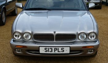 JAGUAR XJ8 3.2 SPORT – 1 OWNER – FJSH – 17 SERVICE STAMPS – 64K full