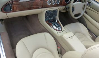 JAGUAR XK8 4.2 CONVERTIBLE – FJSH – 12 SERVICE STAMPS – 62K full