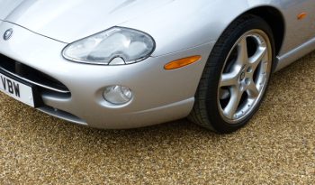 JAGUAR XK8 4.2 CONVERTIBLE – FJSH – 12 SERVICE STAMPS – 62K full