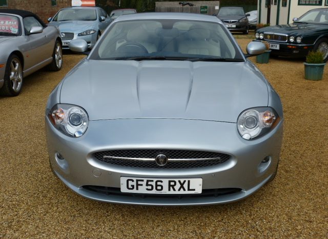 JAGUAR XK 4.2 COUPE – FJSH – 11 STAMPS – 56K full