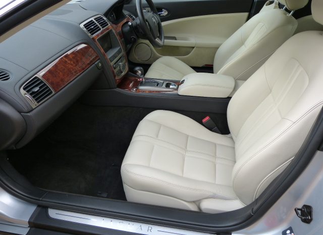 JAGUAR XK 4.2 COUPE – FJSH – 11 STAMPS – 56K full