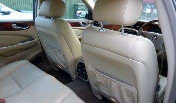 JAGUAR XJ6 3.0 (SAT NAV) 1 PREVIOUS OWNER – FULLY LOADED – FJSH – 51K full