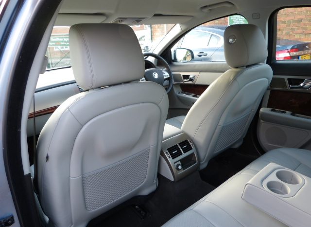 JAGUAR XF 3.0 DIESEL PREMIUM LUXURY – 1 OWNER – FSH – 44K full