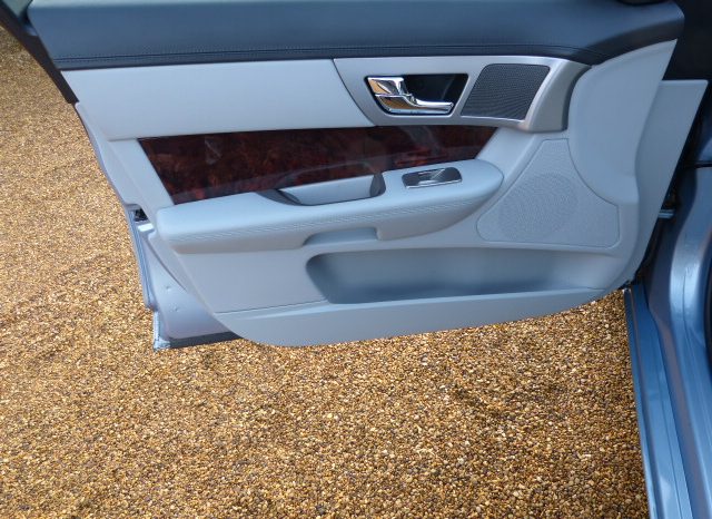 JAGUAR XF 3.0 DIESEL PREMIUM LUXURY – 1 OWNER – FSH – 44K full