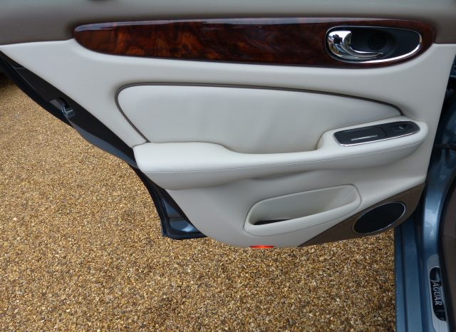 JAGUAR XJ SOVEREIGN 2.7 TDVI AUTO – FJSH – 66K full