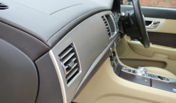 JAGUAR XF 3.0 LUXURY (REVERSE CAMERA) 1 PREVIOUS OWNER – 35K full
