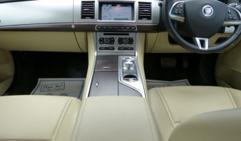 JAGUAR XF 3.0 LUXURY (REVERSE CAMERA) 1 PREVIOUS OWNER – 35K full