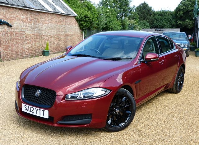 JAGUAR XF 3.0 LUXURY (REVERSE CAMERA) 1 PREVIOUS OWNER – 35K full